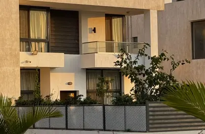 Villa - 3 Bedrooms - 6 Bathrooms for sale in Lake West - Sheikh Zayed Compounds - Sheikh Zayed City - Giza