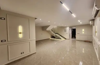 Villa - 3 Bedrooms - 3 Bathrooms for sale in Grand Heights - Northern Expansions - 6 October City - Giza