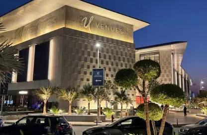 Office Space - 2 Bedrooms - 1 Bathroom for rent in V90 - North Teseen St. - The 5th Settlement - New Cairo City - Cairo