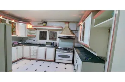 Apartment - 3 Bedrooms - 2 Bathrooms for sale in Kabol St. - 6th Zone - Nasr City - Cairo