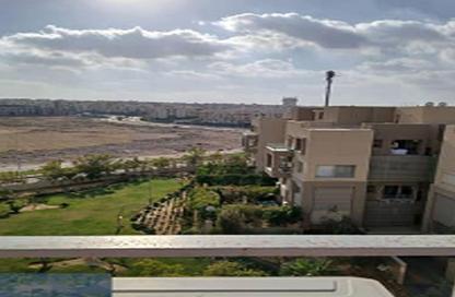 Apartment - 2 Bedrooms - 2 Bathrooms for rent in Palm Hills Village Gate - South Investors Area - New Cairo City - Cairo