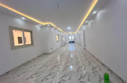 Apartment - 3 Bedrooms - 3 Bathrooms for rent in South Lotus - El Lotus - New Cairo City - Cairo