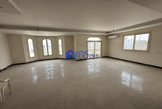 74048335 - Property Main Image