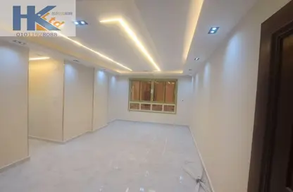 شقة - 3 غرف نوم - 2 حمامات للايجار في ترسة - الهرم - حي الهرم - الجيزة