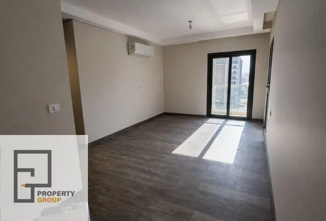 112987996 - Property Image 2