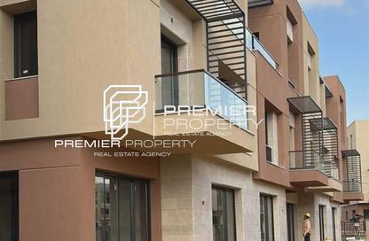 Townhouse - 5 Bedrooms - 5 Bathrooms for sale in District 5 - 5th Settlement Compounds - The 5th Settlement - New Cairo City - Cairo