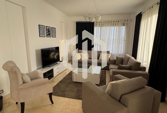 102075462 - Property Image 3