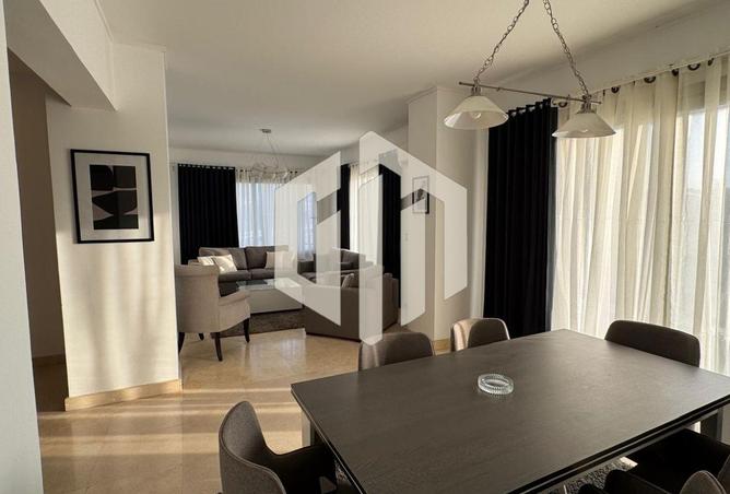 102075462 - Property Image 2