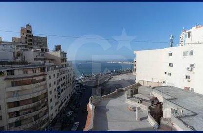 Duplex - 5 Bedrooms - 4 Bathrooms for sale in Champollion St. - Azarita - Hay Wasat - Alexandria