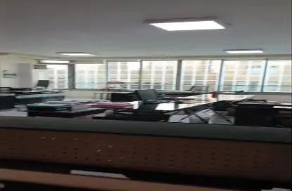 مساحات مكتبية - 3 غرف نوم - 3 حمامات للايجار في شارع محي الدين أبو العز - المهندسين - الجيزة