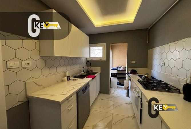 96313098 - Property Image 2
