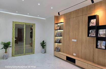 Apartment - 3 Bedrooms - 2 Bathrooms for sale in Gate 4 old - Horus - Hadayek El Ahram - Giza Apartment - 3 Bedrooms - 2 Bathrooms for sale in Gate 4 old - Horus - Hadayek El Ahram - Giza