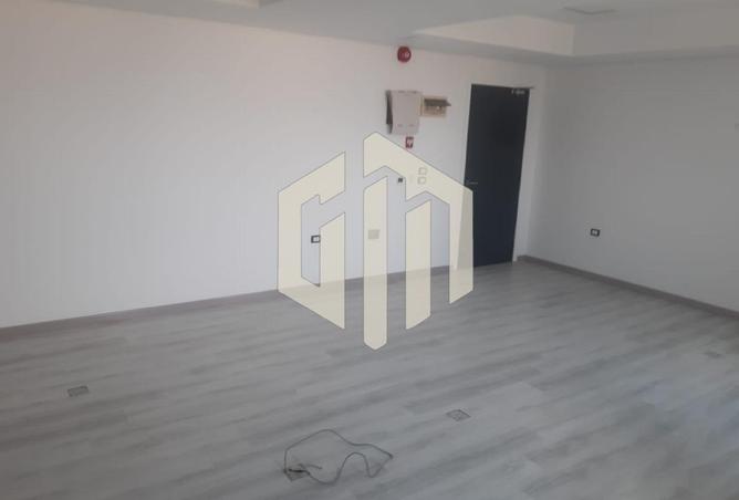 56244301 - Property Main Image