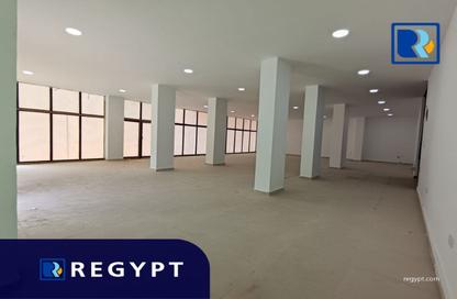 محل تجاري - استوديو - 2 حمامات للايجار في شارع زهراء المعادى - دجلة - حي المعادي - القاهرة
