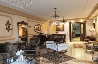 Apartment - 4 Bedrooms - 4 Bathrooms for sale in Ademon Fremon St. - Smouha - Hay Sharq - Alexandria