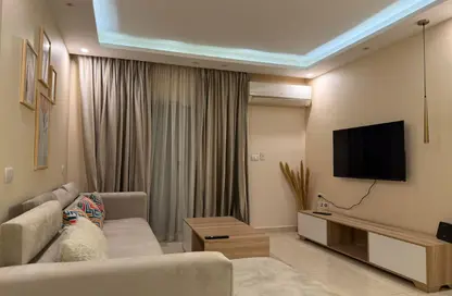 Apartment - 2 Bedrooms - 1 Bathroom for rent in Al Rehab - New Cairo City - Cairo