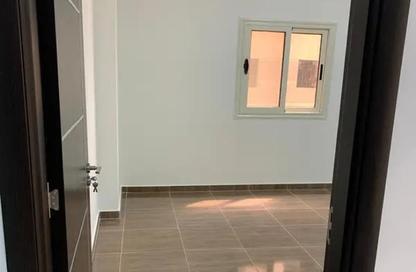 Apartment - 3 Bedrooms - 2 Bathrooms for rent in North Lotus - El Lotus - New Cairo City - Cairo