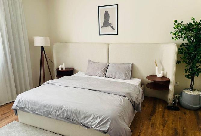 70103520 - Property Image 2