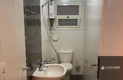 Apartment - 3 Bedrooms - 2 Bathrooms for sale in Al Narges - New Cairo City - Cairo