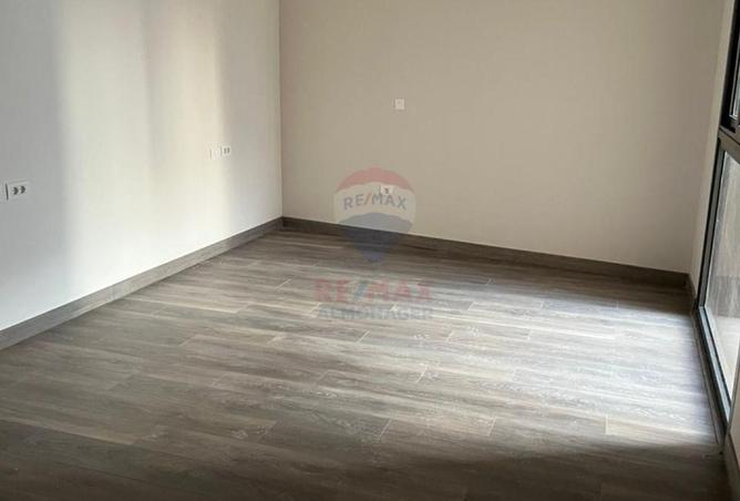 8667736 - Property Image 3