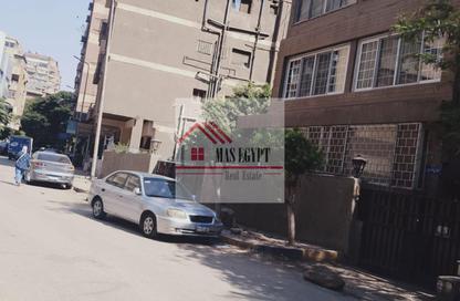 Whole Building - 7+ Bedrooms - 4 Bathrooms for sale in Mohandessin - Giza