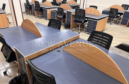 Office Space - Studio - 2 Bathrooms for sale in Cornish El Nile St. - Maadi - Hay El Maadi - Cairo