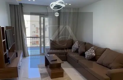 Apartment - 3 Bedrooms - 2 Bathrooms for rent in Stone Residence - 5th Settlement Compounds - The 5th Settlement - New Cairo City - Cairo