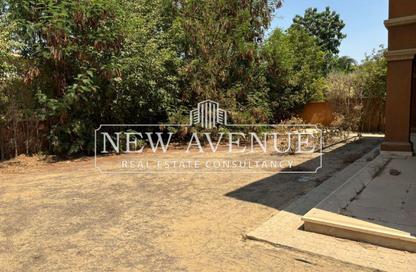 Villa - 6 Bedrooms - 6 Bathrooms for sale in Bellagio - Ext North Inves Area - New Cairo City - Cairo