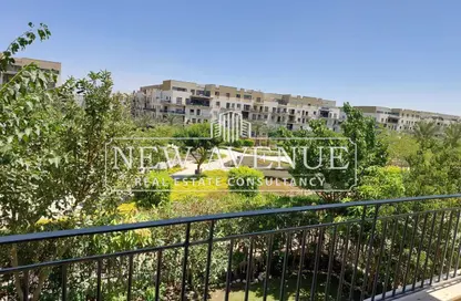 Apartment - 4 Bedrooms - 3 Bathrooms for sale in Eastown - 5th Settlement Compounds - The 5th Settlement - New Cairo City - Cairo