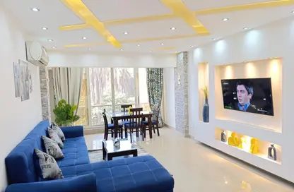 Apartment - 2 Bedrooms - 2 Bathrooms for rent in Street 221 - Degla - Hay El Maadi - Cairo