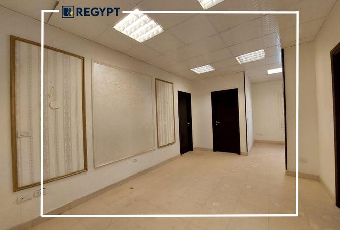 53721683 - صورة العقار 2