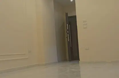 Apartment - 2 Bedrooms - 2 Bathrooms for sale in Gate 4 - Mena - Hadayek El Ahram - Giza