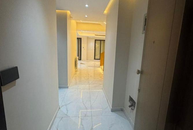 8693685 - Property Image 2