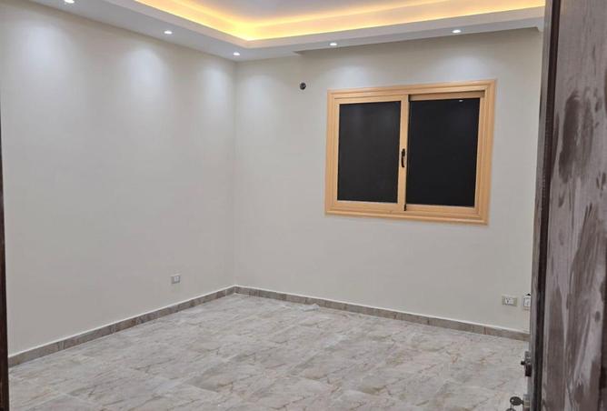 90725558 - صورة العقار 2