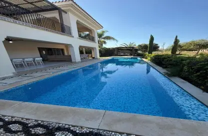 Villa - 4 Bedrooms - 4 Bathrooms for sale in Upville - Cairo Alexandria Desert Road - 6 October City - Giza