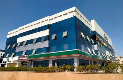 مساحات مكتبية - 5 غرف نوم - 2 حمامات للايجار في شارع المستقبل - الحي الثاني - الشيخ زايد - الجيزة