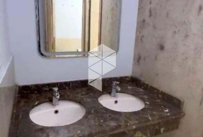 70627927 - Property Image 2