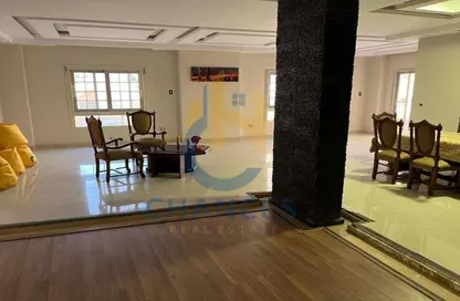 Apartment - 3 Bedrooms - 3 Bathrooms for sale in Al Gezira St. - South Investors Area - New Cairo City - Cairo