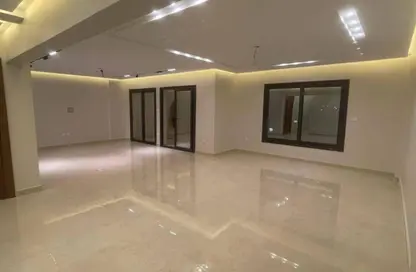 Apartment - 3 Bedrooms - 3 Bathrooms for sale in Rehab City Fifth Phase - Al Rehab - New Cairo City - Cairo