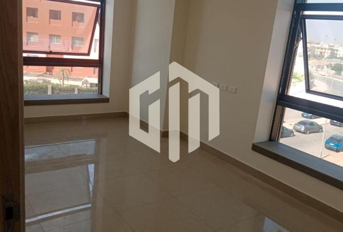 57240472 - صورة العقار 2