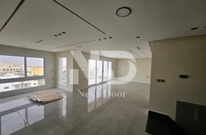 دوبلكس - 3 غرف نوم - 3 حمامات للايجار في جاردن ريزدنس - هايد بارك - مدينة القاهرة الجديدة - القاهرة