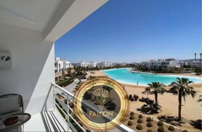 Chalet - 2 Bedrooms - 2 Bathrooms for sale in Swan Lake Gouna - El Gouna - Hurghada - Red Sea
