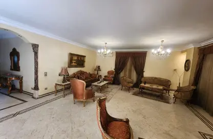 Apartment - 3 Bedrooms - 2 Bathrooms for sale in Asmaa Fahmy St. - Ard El Golf - Heliopolis - Masr El Gedida - Cairo