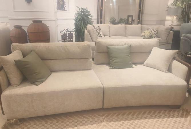 8439054 - Property Image 2