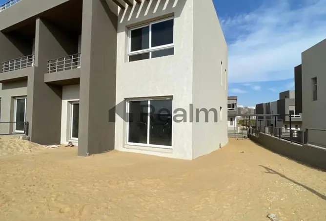112705300 - Property Image 2