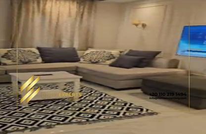 Apartment - 3 Bedrooms - 3 Bathrooms for rent in Garden Residence - Hyde Park - New Cairo City - Cairo