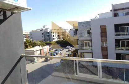 شقة - 3 غرف نوم - 2 حمامات للايجار في زايد ديونز - الحي السادس - الشيخ زايد - الجيزة