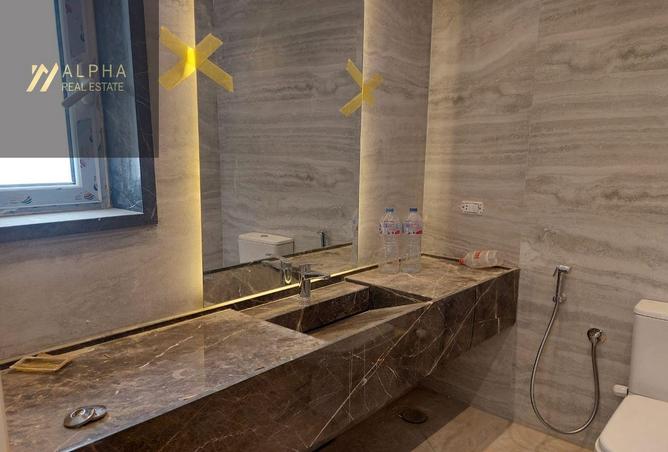 8611480 - Property Image 3