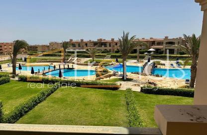 منزل مزدوج - 4 غرف نوم - 3 حمامات للبيع في لافيستا جاردنز - لافيستا - العين السخنة - السويس