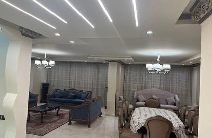 Apartment - 3 Bedrooms - 2 Bathrooms for rent in Ahmed Qasim Gewida St. - 1st Zone - Nasr City - Cairo
